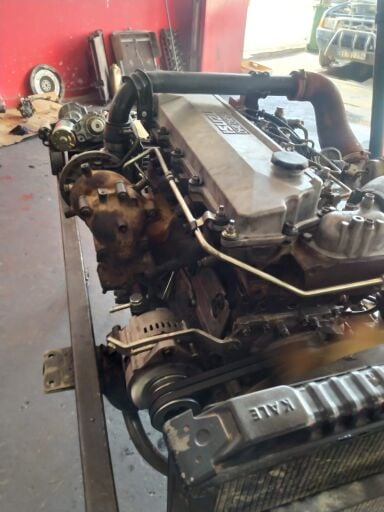 Çıkma Komple Motor NOR70 TURKUAZ 4HE1 4.8